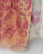 Bild in den Galerie-Viewer laden, Damenschal pink bedruckt - Klüngelkram Indian Affairs