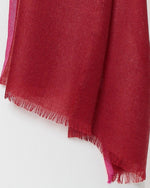 Bild in den Galerie-Viewer laden, Damenschal rot pink Polkadots - Klüngelkram Indian Affairs