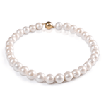 Bild in den Galerie-Viewer laden, Halskette Birgitta Kokos - Klüngelkram Perlinen