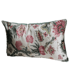 Bild in den Galerie-Viewer laden, Kissen mit Keder Miss Snowberry - Klüngelkram The Salonette