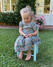 Festliches Mädchenkleid geblümt - Klüngelkram Indian Affairs