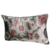 Kissen mit Keder Miss Snowberry - Klüngelkram The Salonette