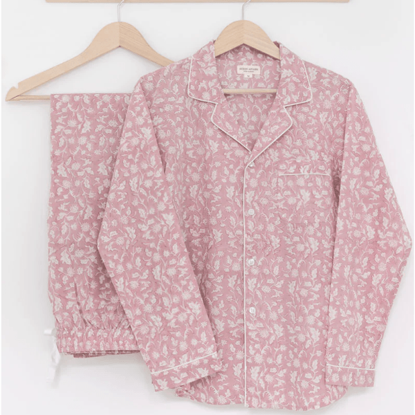 Damen pyjama rosa blumenmustre